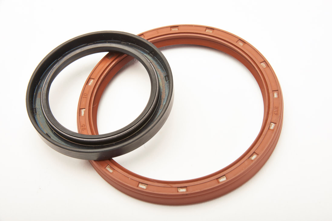 SKF 524362 / 21.5X0.813X1 CT3 R Oil Seals